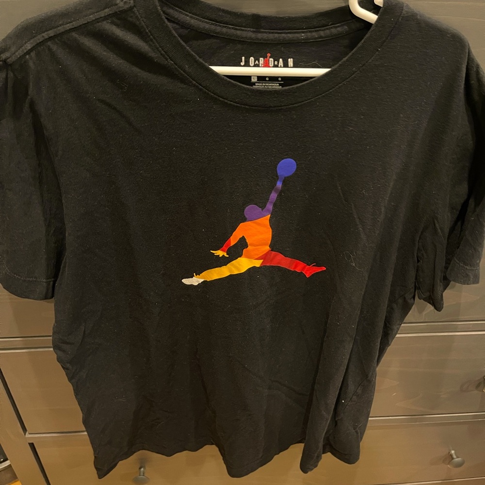 Men’s Jordan t-shirt